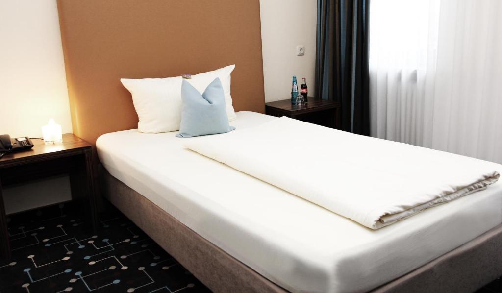 Hotel Koeniger Pliening Εξωτερικό φωτογραφία